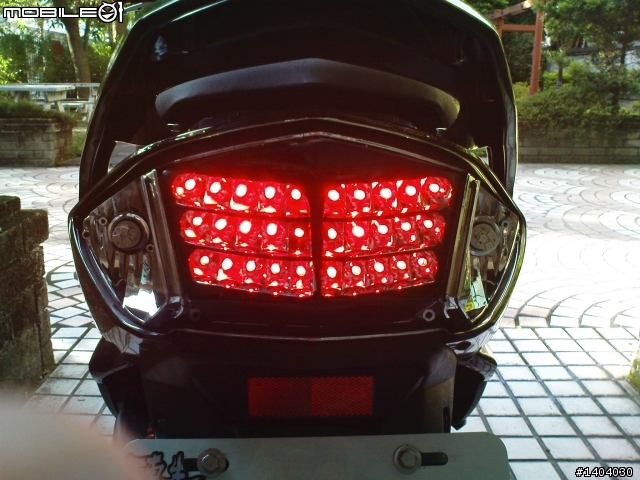 惡搞新勁戰後LED燈殼