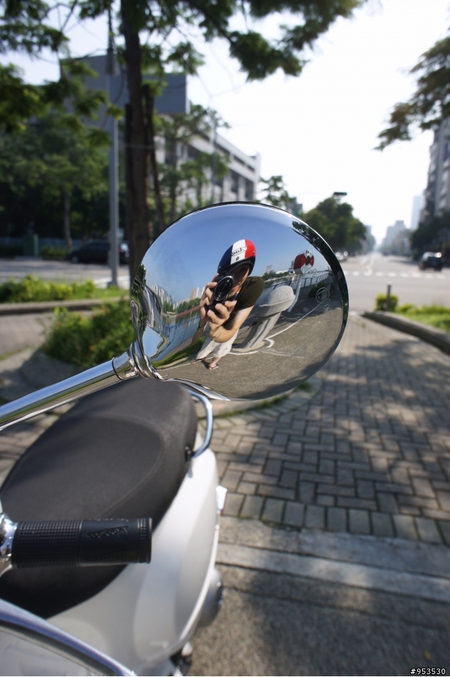 新物入手~~~~~~VESPA LX150