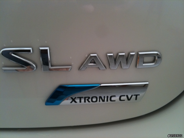 2011Nissan Rogue SL珍珠白之非常不專業之開箱文