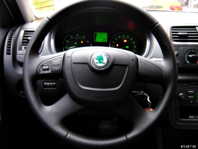 Skoda Fabia 1.2 TSI 小白小開箱