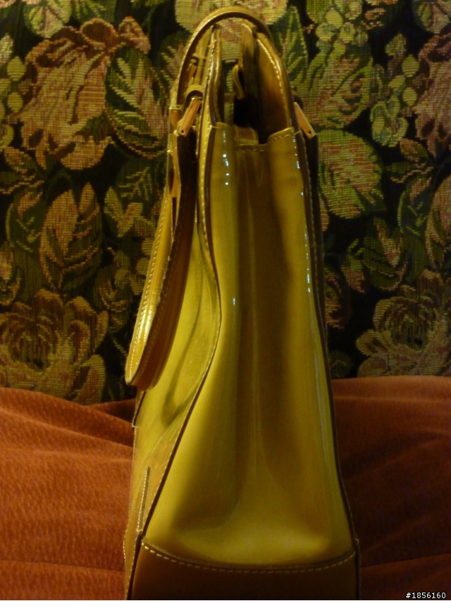 GUCCI handbag 鑑定 please