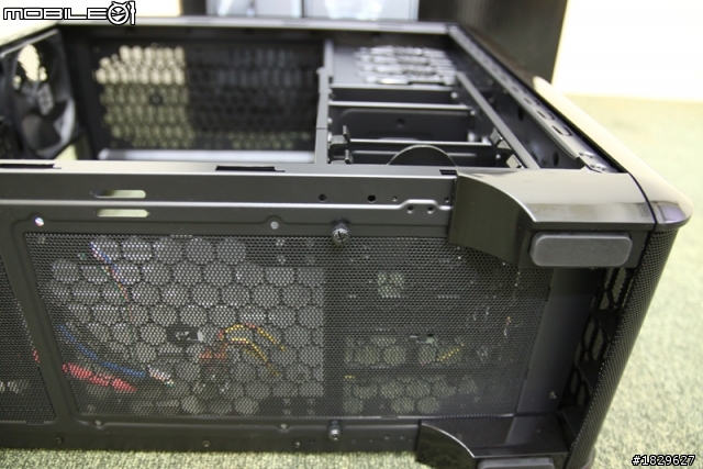 [平民開箱] USB3.0 (19PIN) SuperThermo 松聖 ST-699 CASE