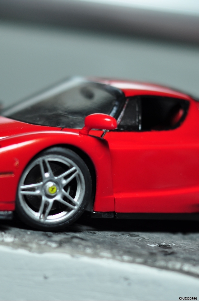 （以解決）車模（tamiya 1/24 ENZO）求助！請給與意見或幫忙