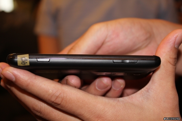 LG Optimus 3D好3D