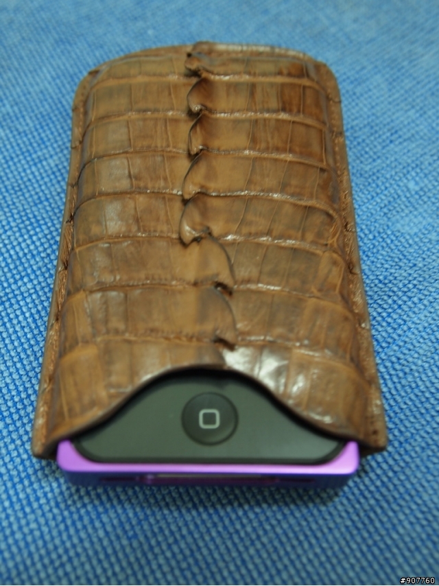 [分享]開到爛的IPHONE4,但外型大不同!