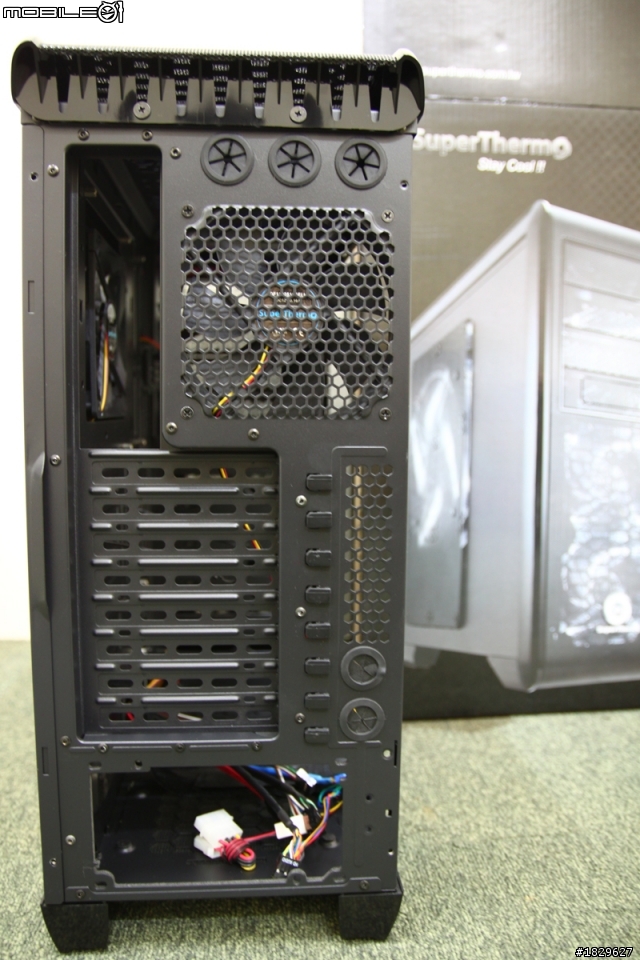 [平民開箱] USB3.0 (19PIN) SuperThermo 松聖 ST-699 CASE