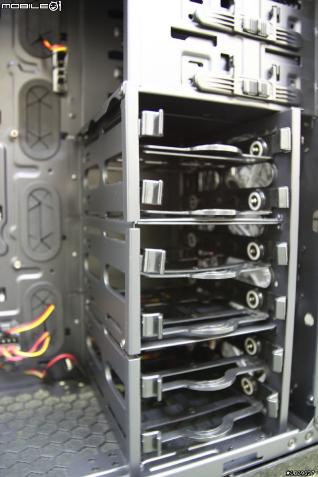 [平民開箱] USB3.0 (19PIN) SuperThermo 松聖 ST-699 CASE