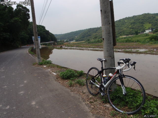 [分享]2010年GIANT DEFY Advanced 2 入手細部照片