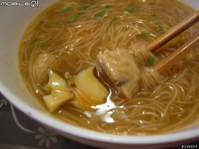 [思鄉料理]低調奢華的~~肥佬黑鮑魚麵線~~^^