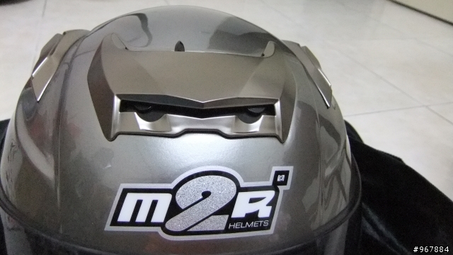 【開箱】鐵灰色的 M2R F2C