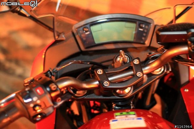 Kawasaki ER6F 2011 夢想實現 開箱文