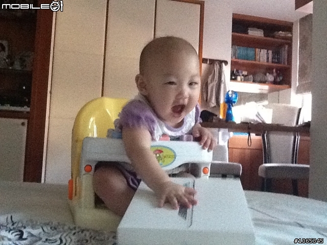 我家寶貝得到ipad2的喜悅