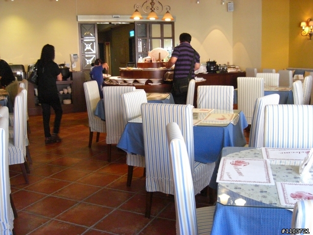 我們所住的~溫泉飯店~心曠神怡仁愛店