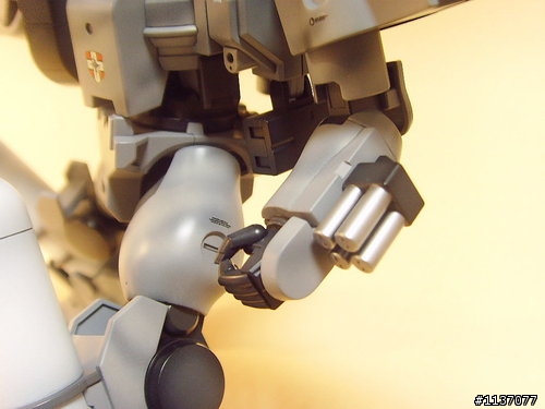 HG 1/144 鐵人宇宙型
