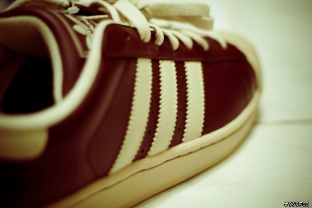 (開箱) adidas 降谷建志著用