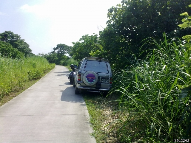 大溪段自行車道汽車闖入問題
