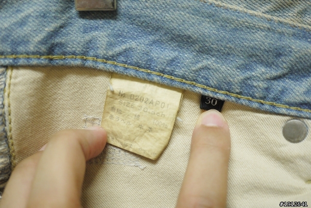 [分享] Hysteric Glamour HG NOBU SP Remake Denim (Light Indigo) W30