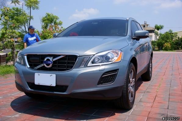 [開箱]XC60-T5旗艦版