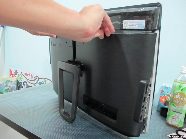 超值AIO開箱 Lenovo b320 ~~
