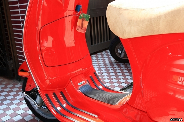 [開箱] Vespa LX125 火紅...