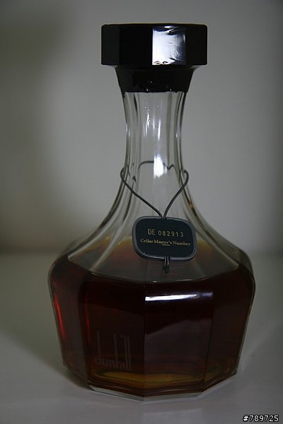 老家搜出來的幾瓶酒（Whisky）～可否幫忙看一下