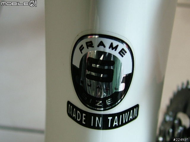 [分享]2010年GIANT DEFY Advanced 2 入手細部照片