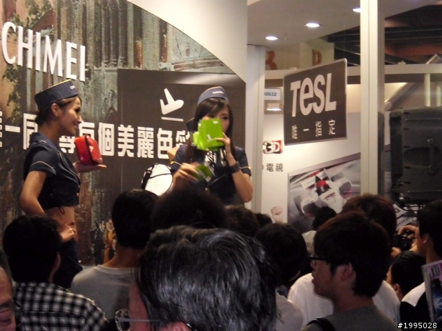 2011台北電腦應用展 心得 之BENQ LED新機 L42-5500購入