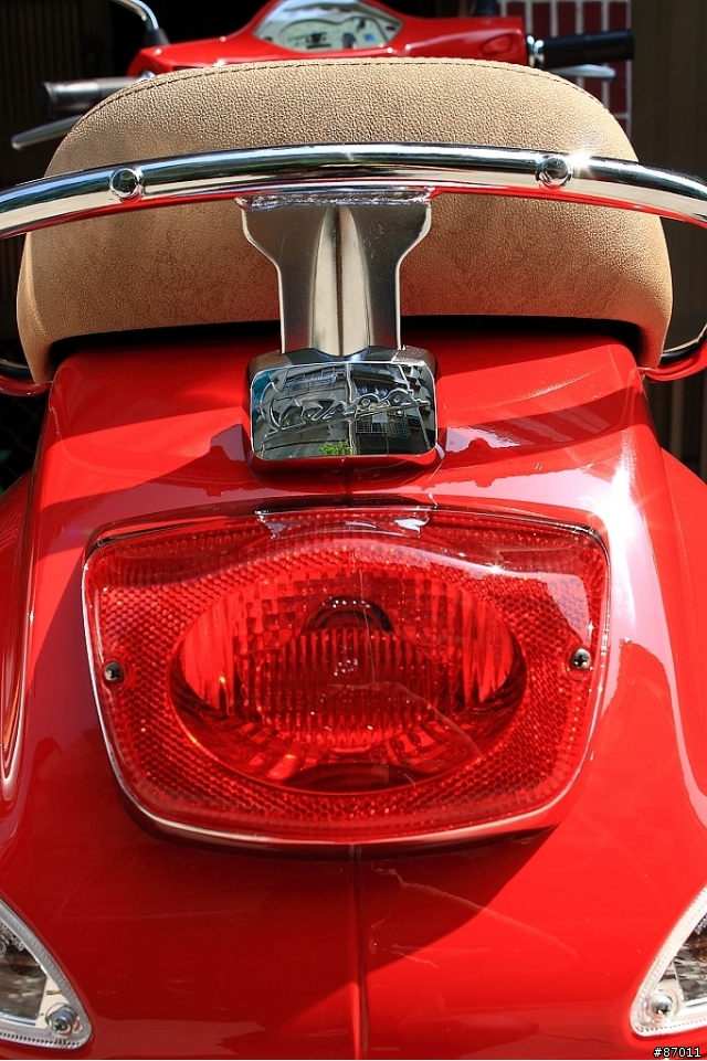 [開箱] Vespa LX125 火紅...