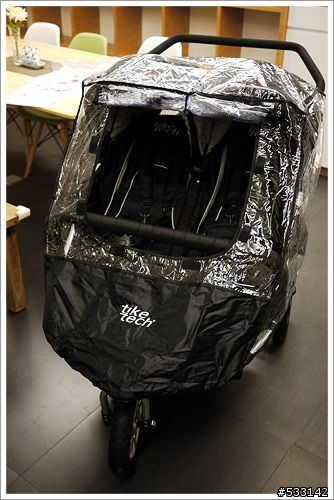 我家的航空母艦 Tiketech - CityX3 Swivel Twin Stroller
