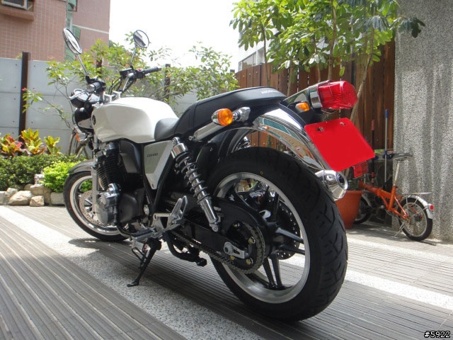 本田經典街車CB1100簡易開箱