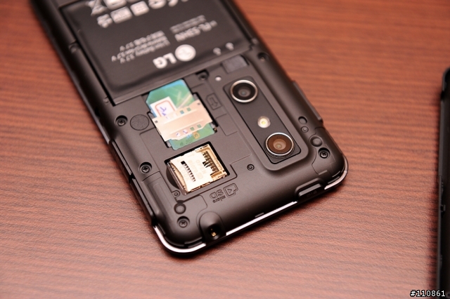 裸視3D誕生-  LG Optimus 3D頂級手機體驗會分享