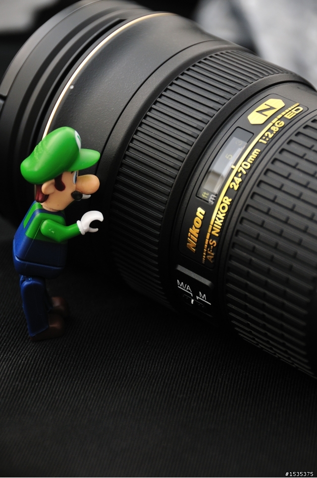 【簡易開箱】NIKON 金色光線!!~