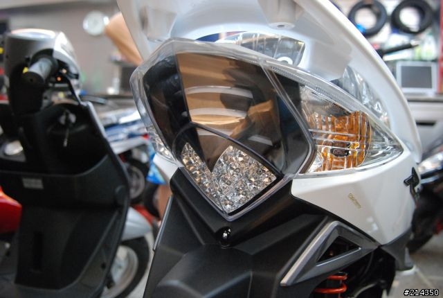 白色Racing King 180開箱