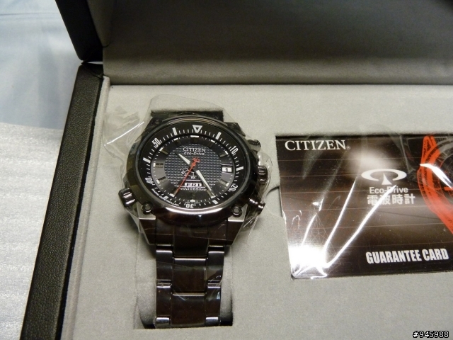 【簡單開箱】CITIZEN電波微粒體格紋專業運動錶+極限勇者光動能電波錶