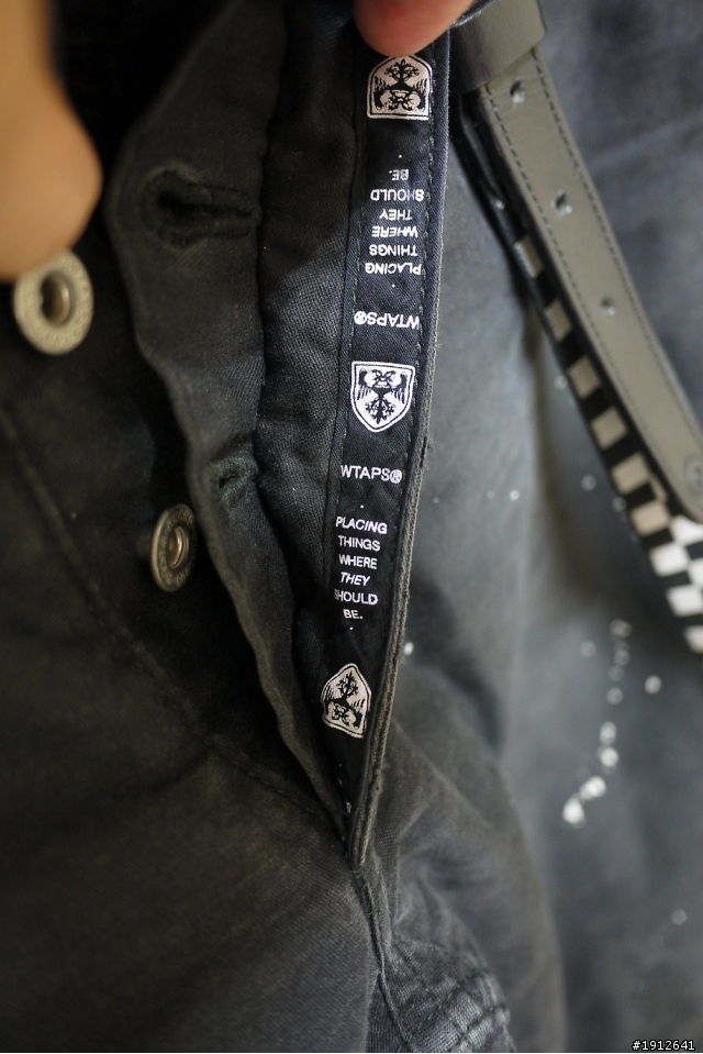 [分享] WTAPS W)taps 08 A/W NO.5 Tight 吊帶破壞工作褲