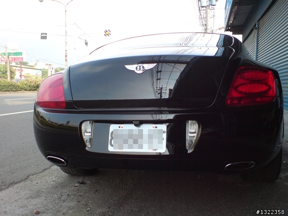 雲林看到 Bentley