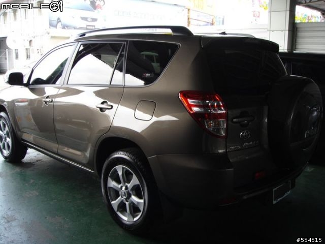 [開箱文] RAV4-古銅棕