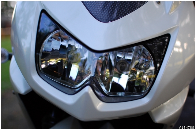 [開箱]走進高雄城市的白色小忍者Ninja250R!圖多!