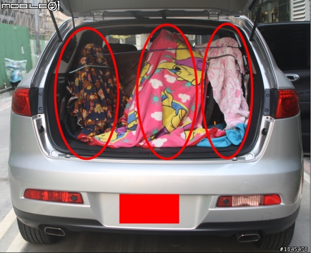 SUV4+4 : 從此不用再租腳踏車