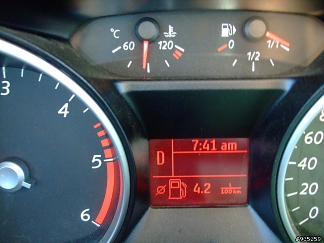 mondeo出差油耗4.0L /100km(約25)我破自己的紀錄了  101/02/28 補充