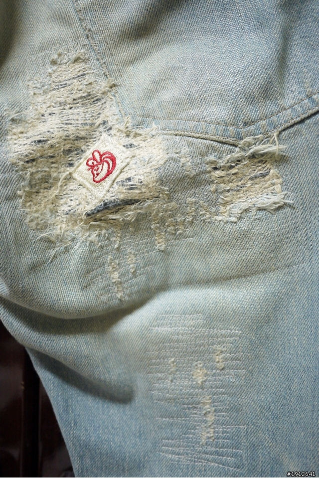 [分享] Hysteric Glamour HG NOBU SP Remake Denim (Light Indigo) W30