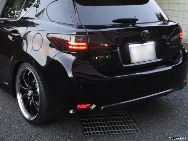 Lexus CT200h- 晶鑽黑照片
