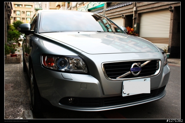 VOLVO S40 洗澡美容+節氣門清潔