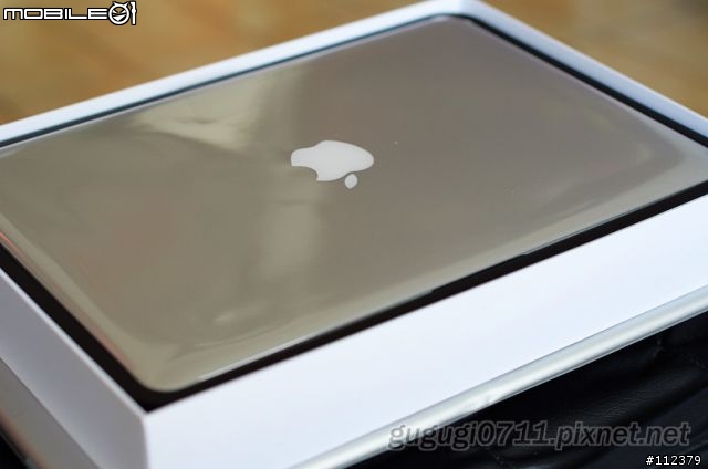 [開箱]台版New Apple MacBook Air 13" i5 SSD128GB