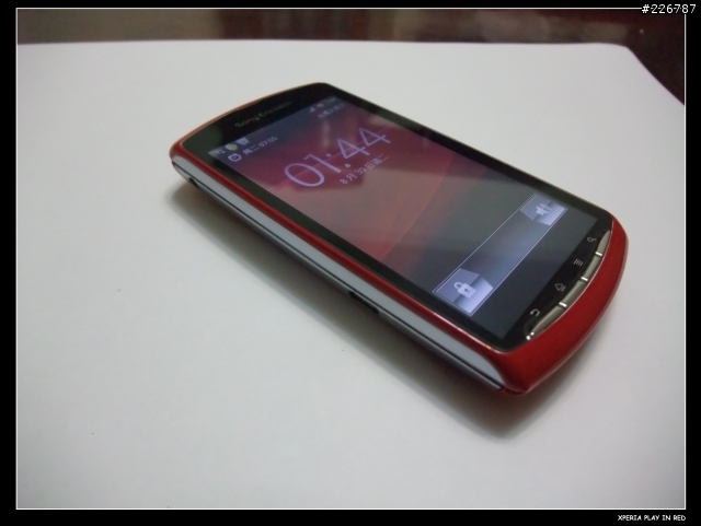 [開箱] Xperia Play 火紅分享！！！