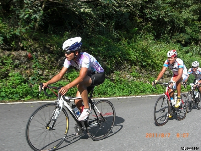 2011拉拉山賽相片~逃脫集團vs領先集團