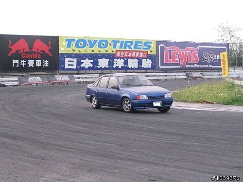 遲了23年的開箱 1988 OPEL KADETT (已封存)
