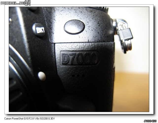 [純開箱]Nikon D7000之小朋友你不要走阿!!