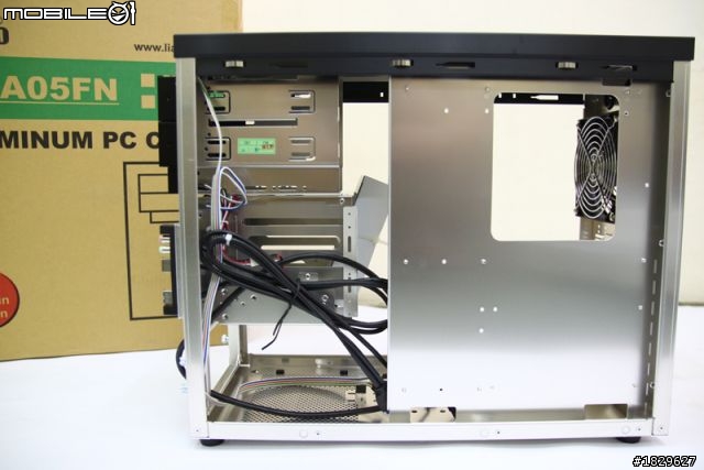 [平民開箱] 全鋁機殼 LIAN LI 聯力 最新小機殼大空間 PC-A05FN (USB3.0) 火熱裝機