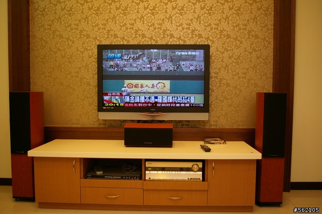 [開箱]小房間的家庭劇院Sony CT550W..2011/09/07更新